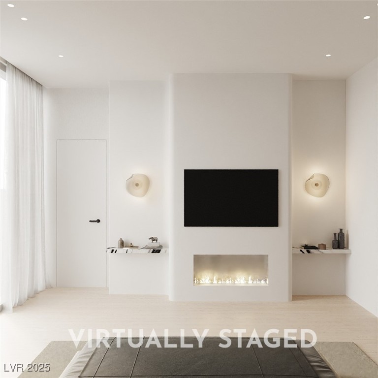 1188 Royal Tesla Court