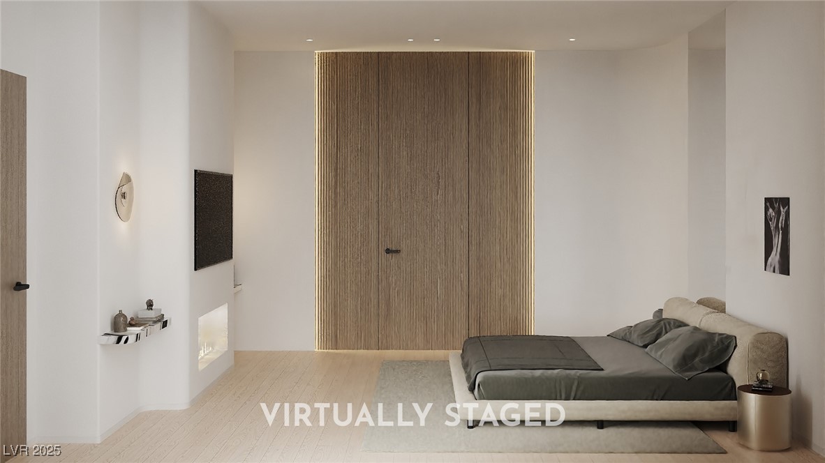 1188 Royal Tesla Court