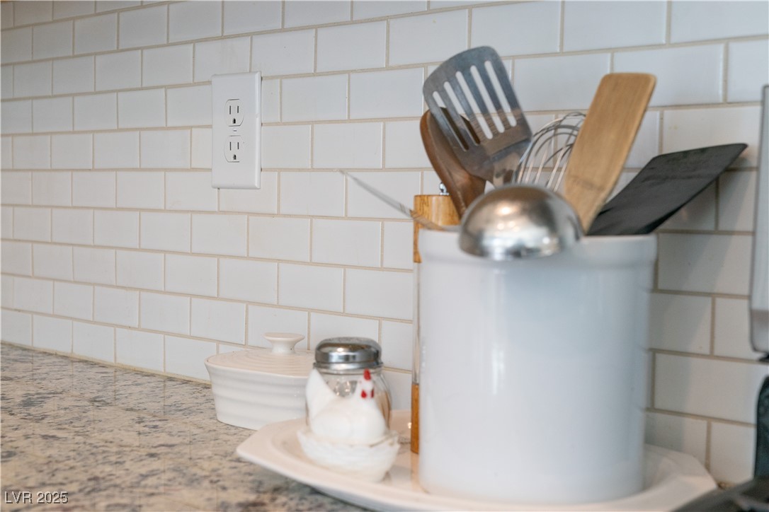 10983 Cambridge Lakes Avenue