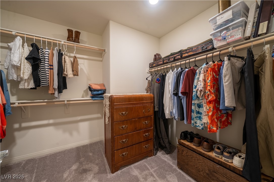 10983 Cambridge Lakes Avenue