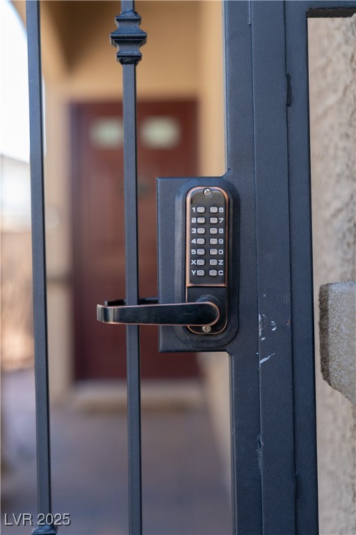 10983 Cambridge Lakes Avenue