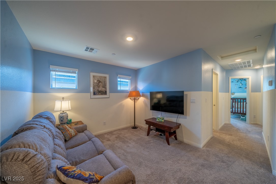 10983 Cambridge Lakes Avenue