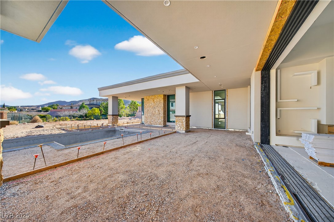 20 Olympia Canyon Way