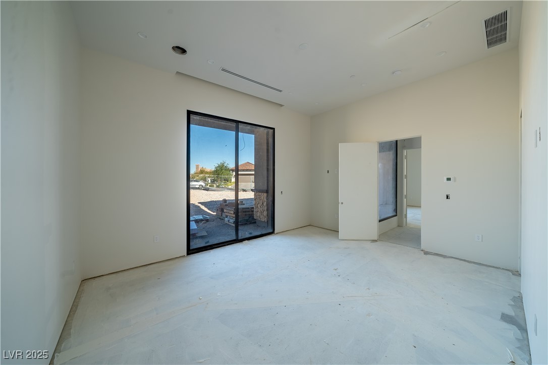 20 Olympia Canyon Way