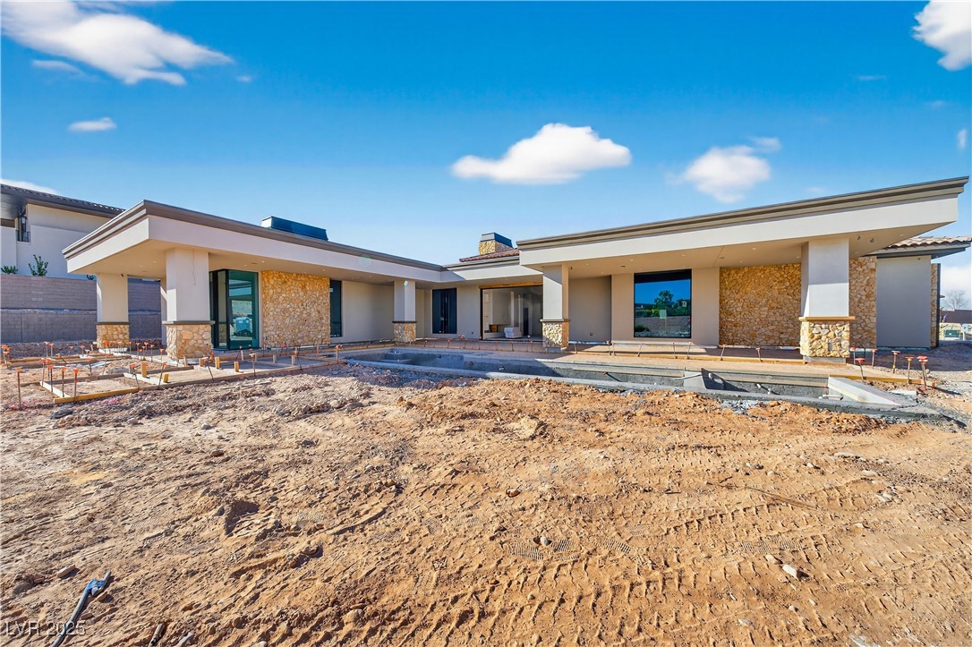 20 Olympia Canyon Way