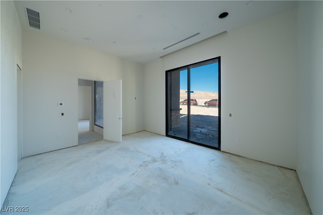 20 Olympia Canyon Way