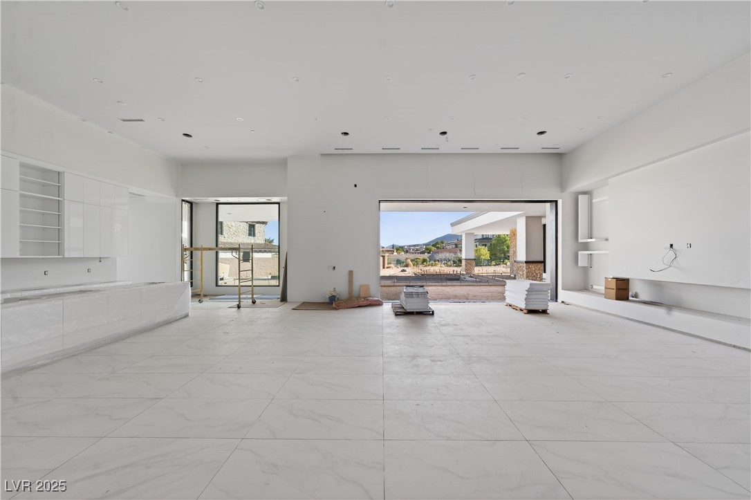 20 Olympia Canyon Way