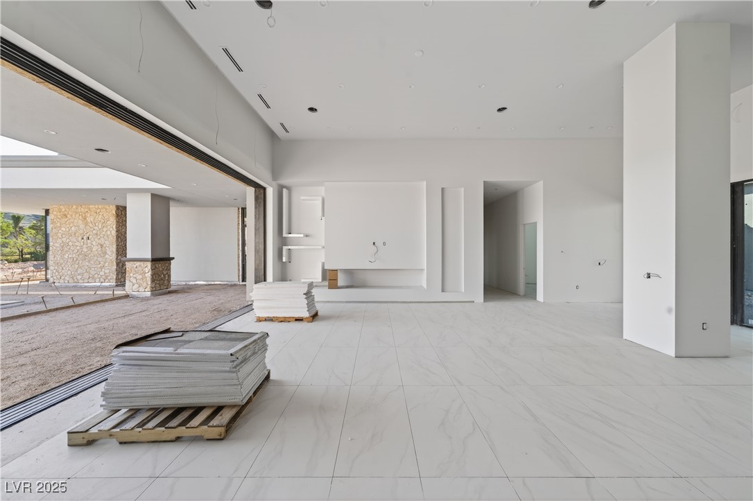 20 Olympia Canyon Way