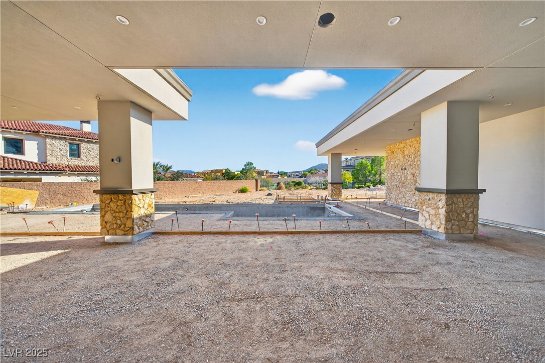 20 Olympia Canyon Way