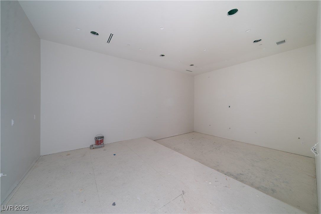 20 Olympia Canyon Way