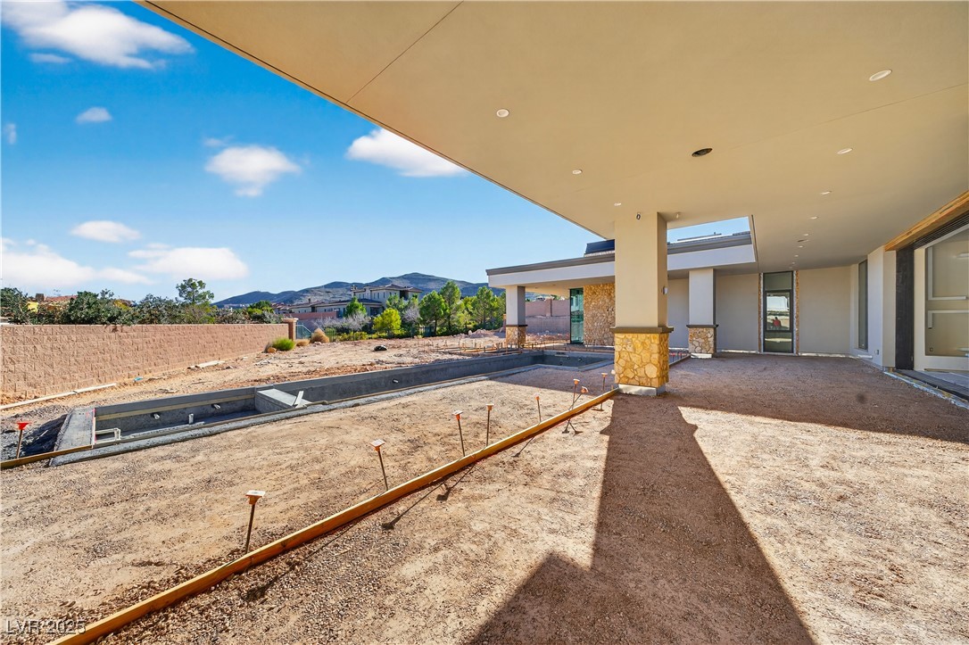 20 Olympia Canyon Way