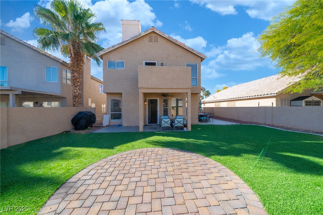 5620 Desert Creek Way