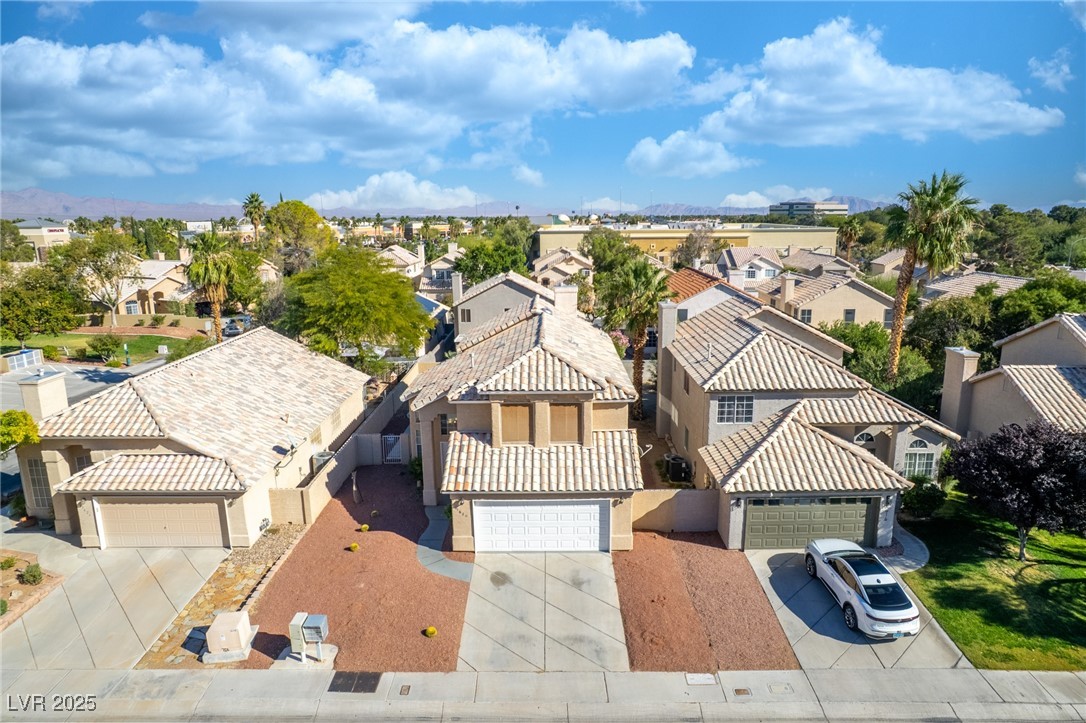 5620 Desert Creek Way