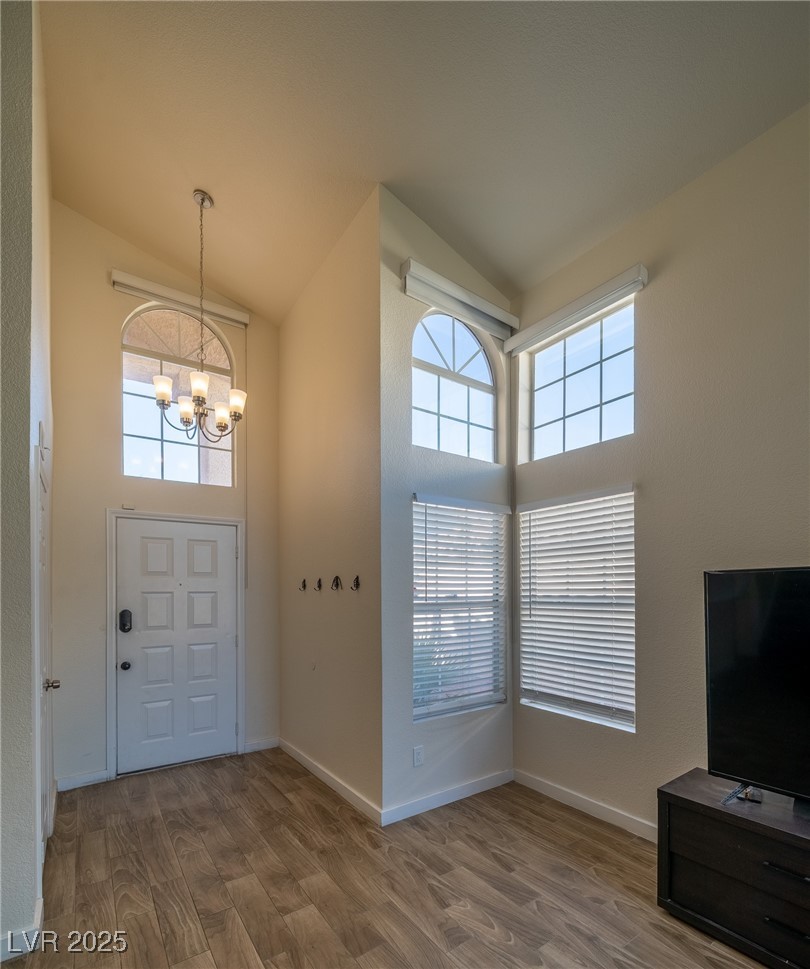 5620 Desert Creek Way