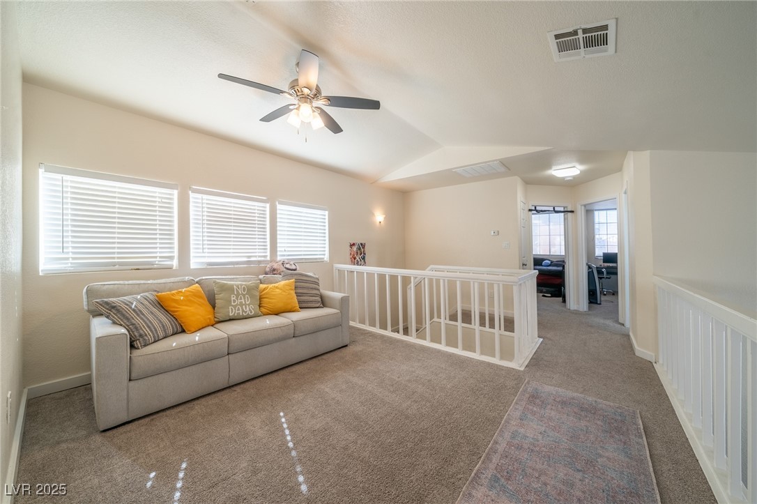 5620 Desert Creek Way