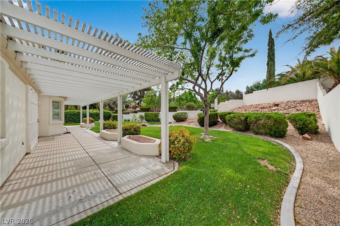 9437 Churchill Downs Drive