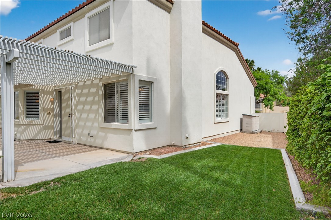 9437 Churchill Downs Drive