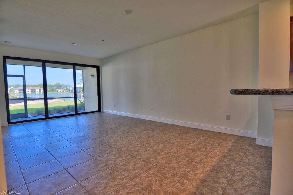 15126 Palmer Lake CIR # 101, NAPLES FL, 34109