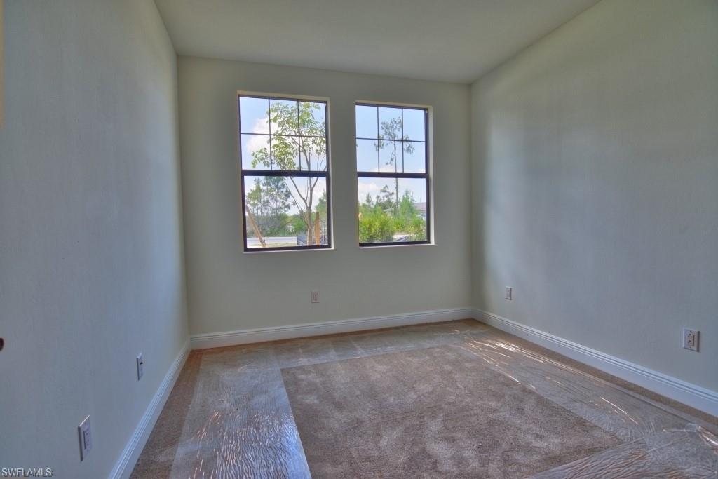 15126 Palmer Lake CIR # 101, NAPLES FL, 34109