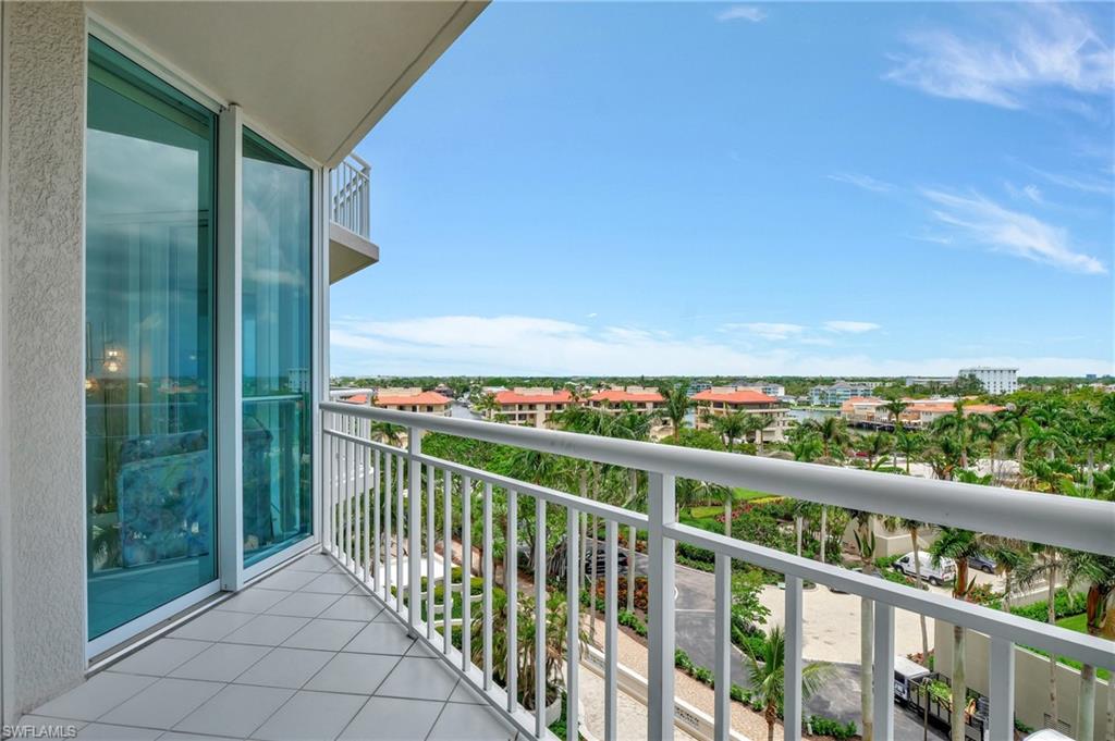 4255 Gulf Shore BLVD N # 503, NAPLES FL, 34103