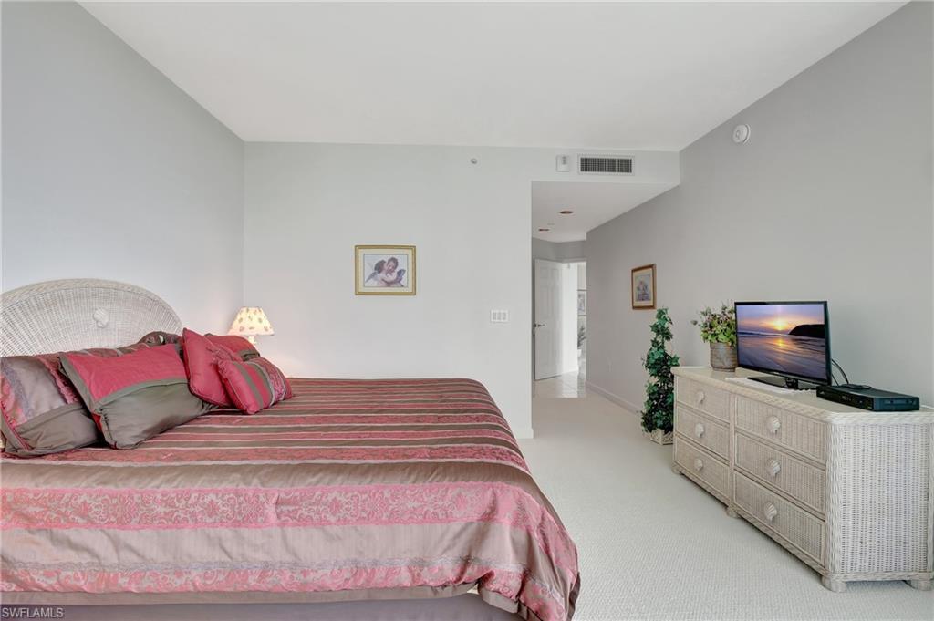 4255 Gulf Shore BLVD N # 503, NAPLES FL, 34103