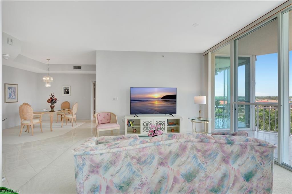 4255 Gulf Shore BLVD N # 503, NAPLES FL, 34103