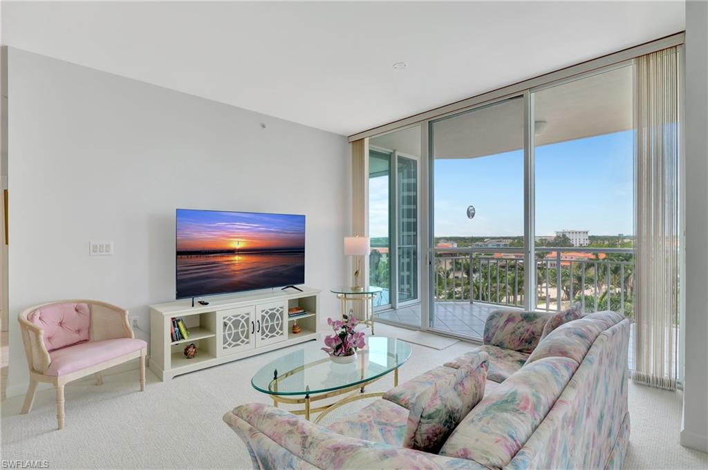 4255 Gulf Shore BLVD N # 503, NAPLES FL, 34103