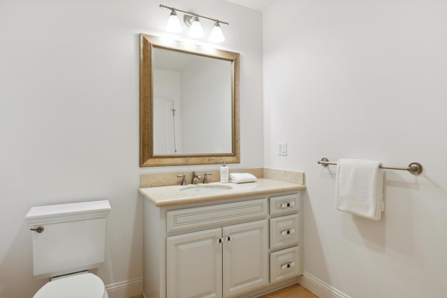 325 Channing AVE 118