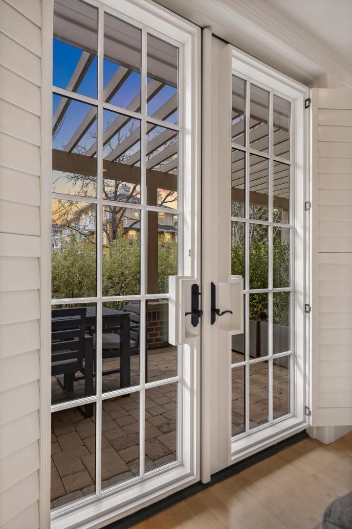 325 Channing AVE 118