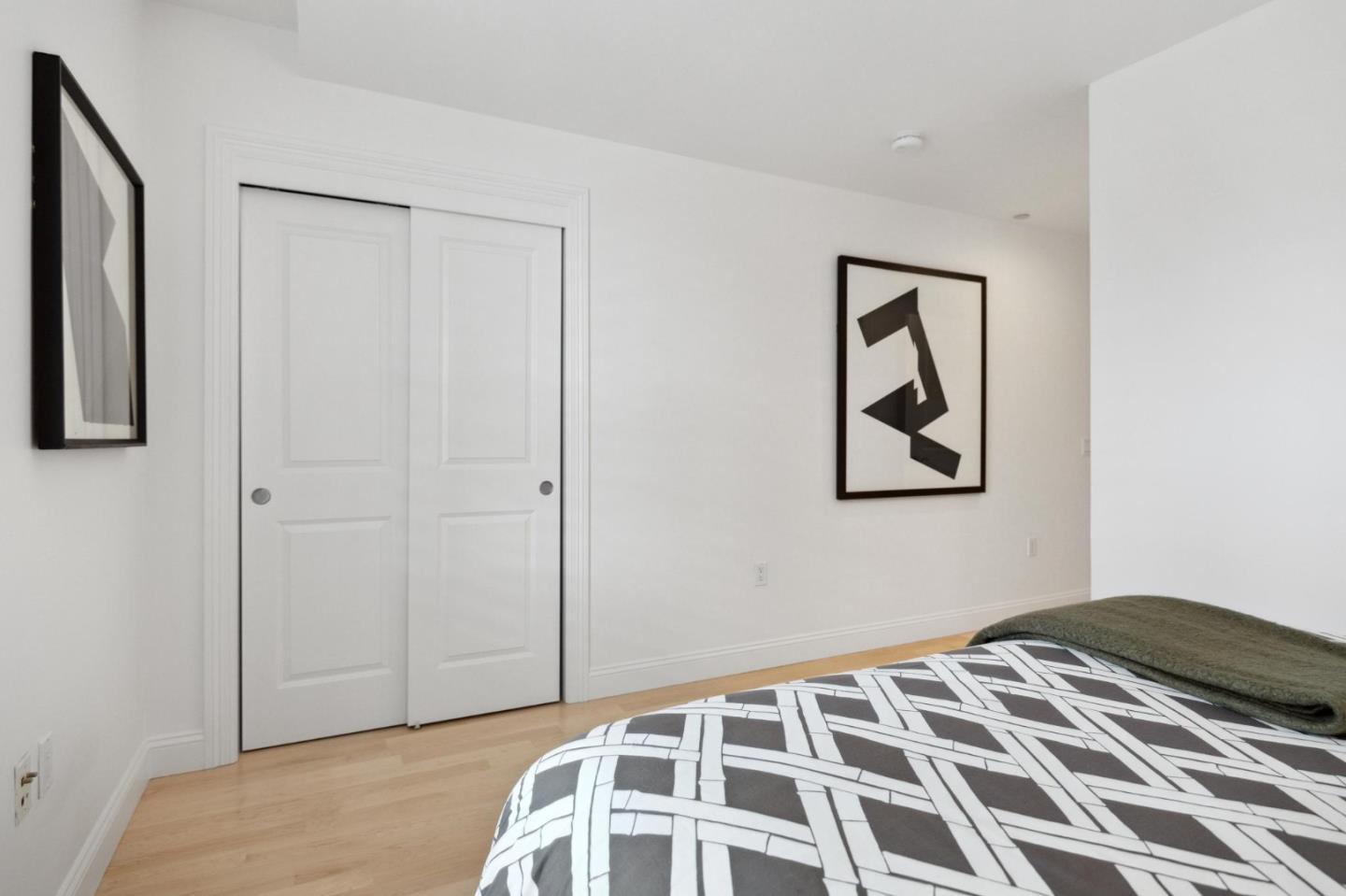 325 Channing AVE 118