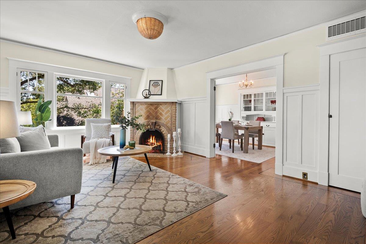 155 Hernandez AVE