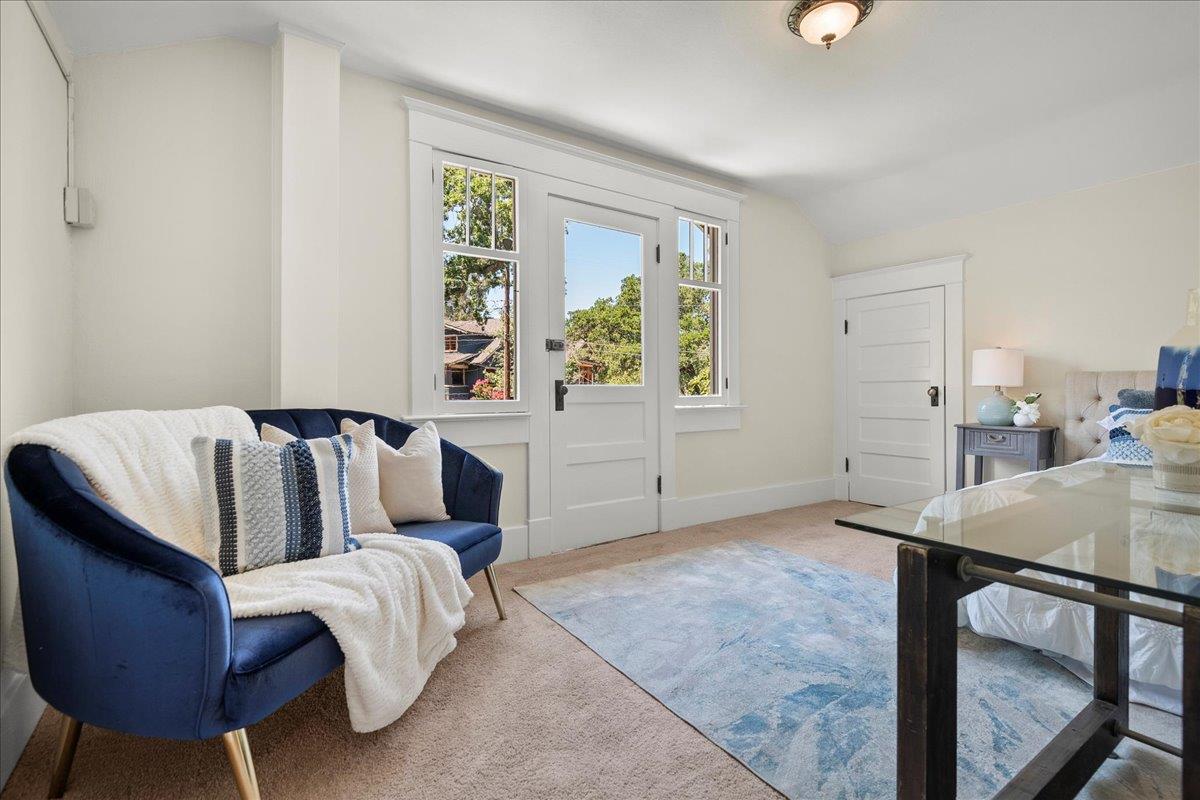 155 Hernandez AVE