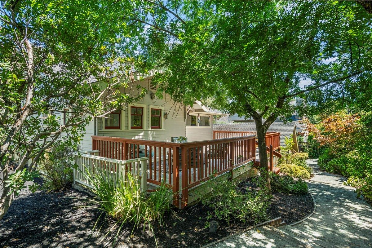 155 Hernandez AVE