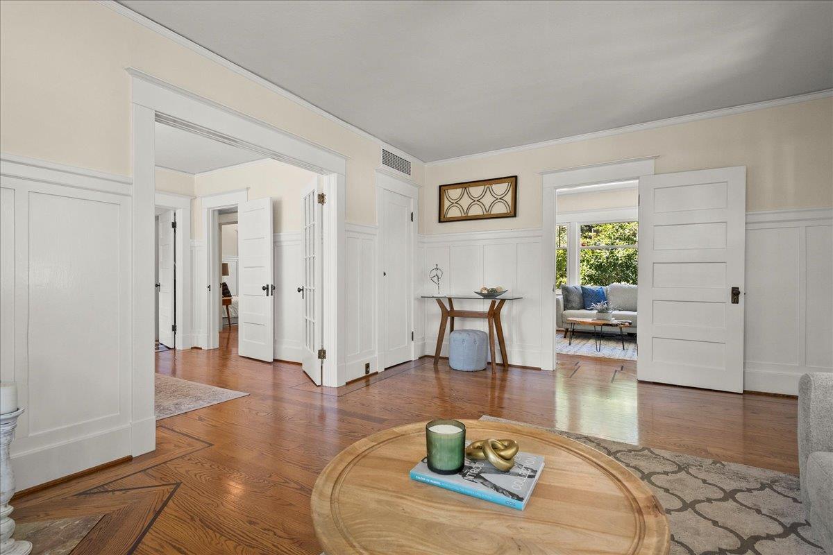 155 Hernandez AVE