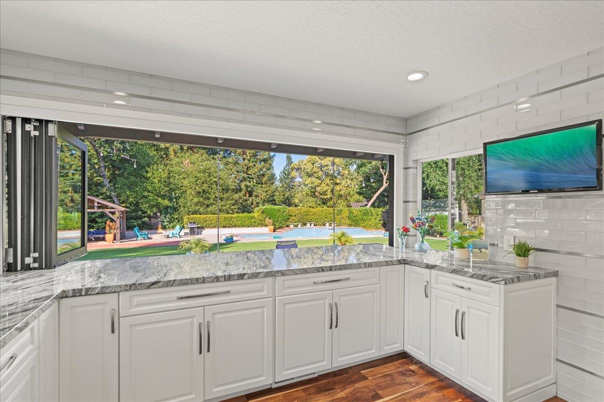 14662 Stonebridge DR