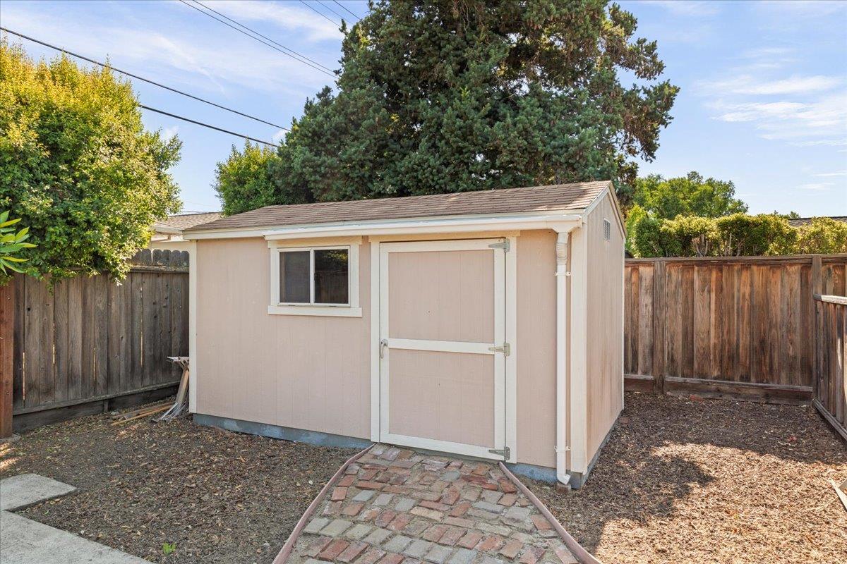 15316 Cooper AVE