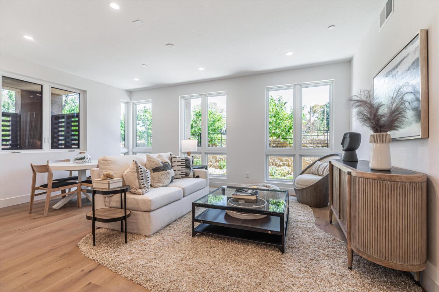 13154 Sepulveda CIR