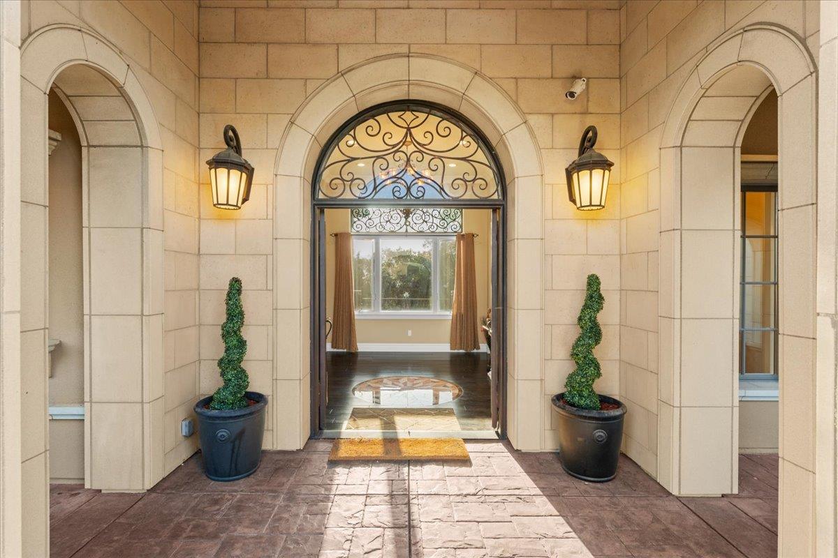 15315 Santella Court