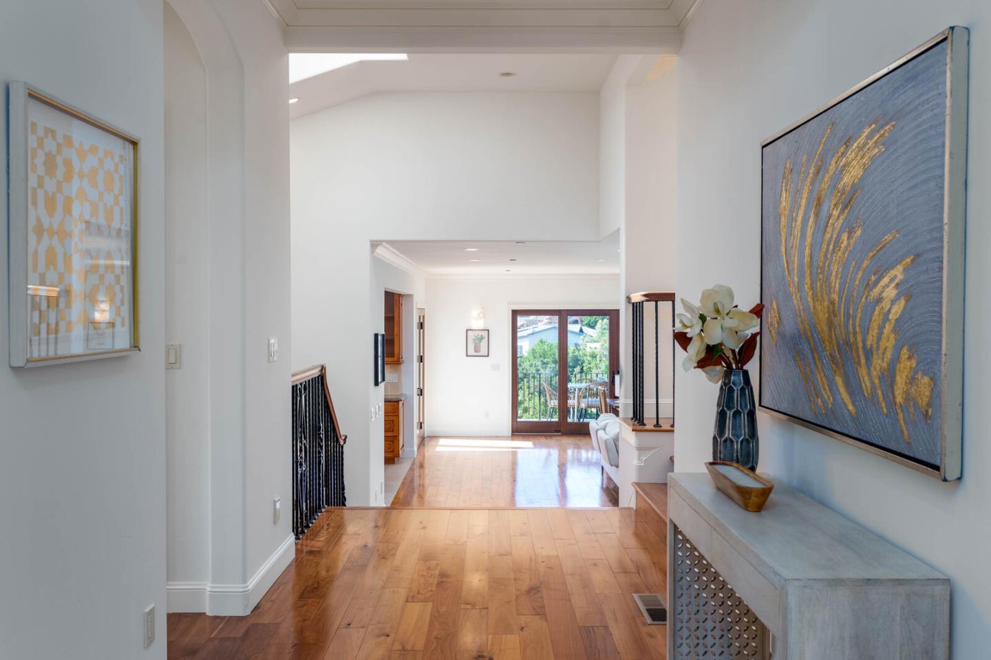 301 Ventana WAY