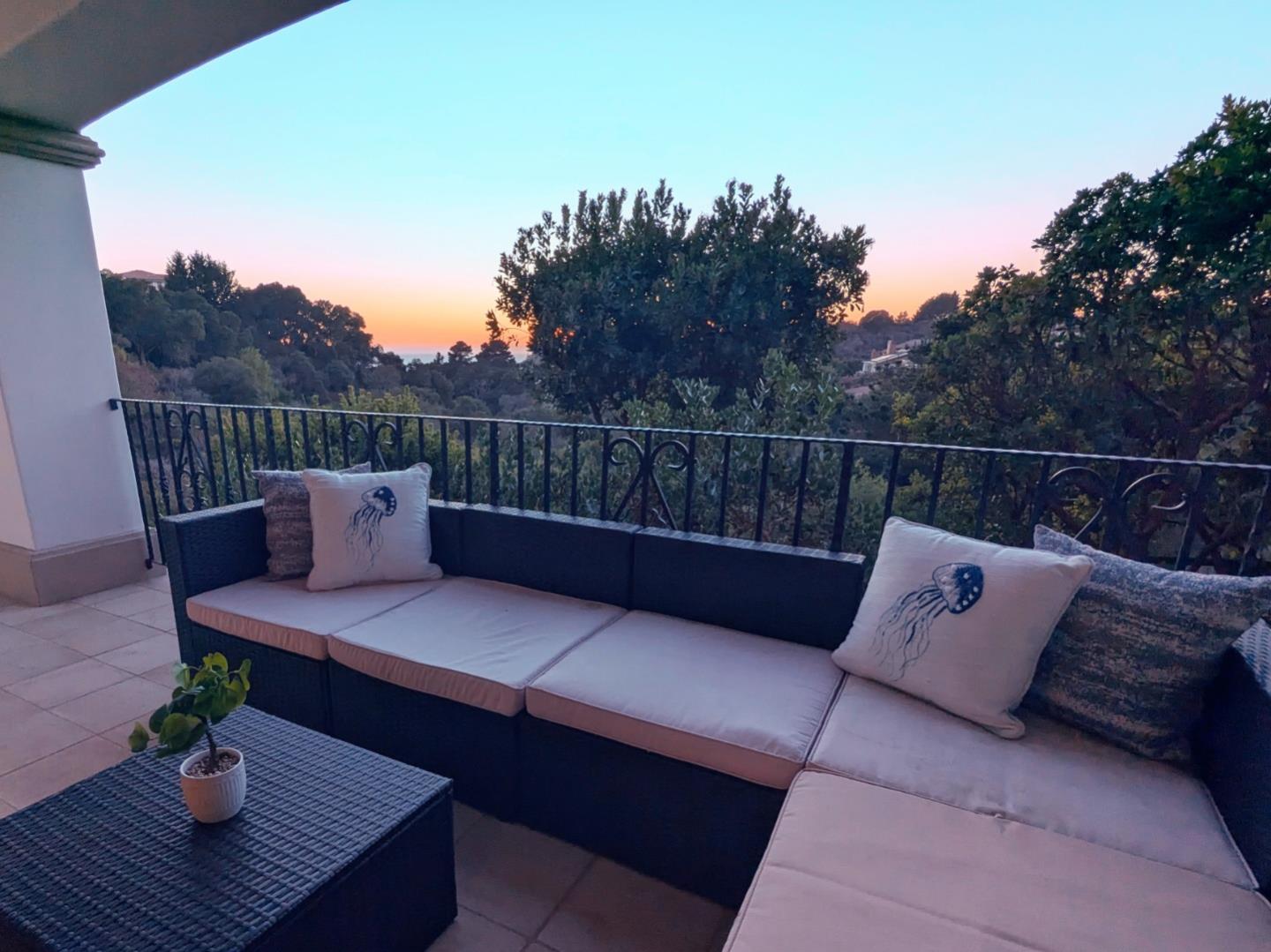 301 Ventana WAY