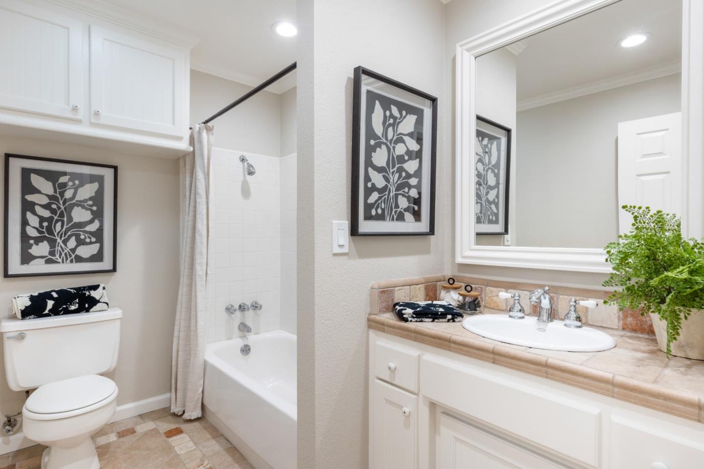 16968 Frank CT
