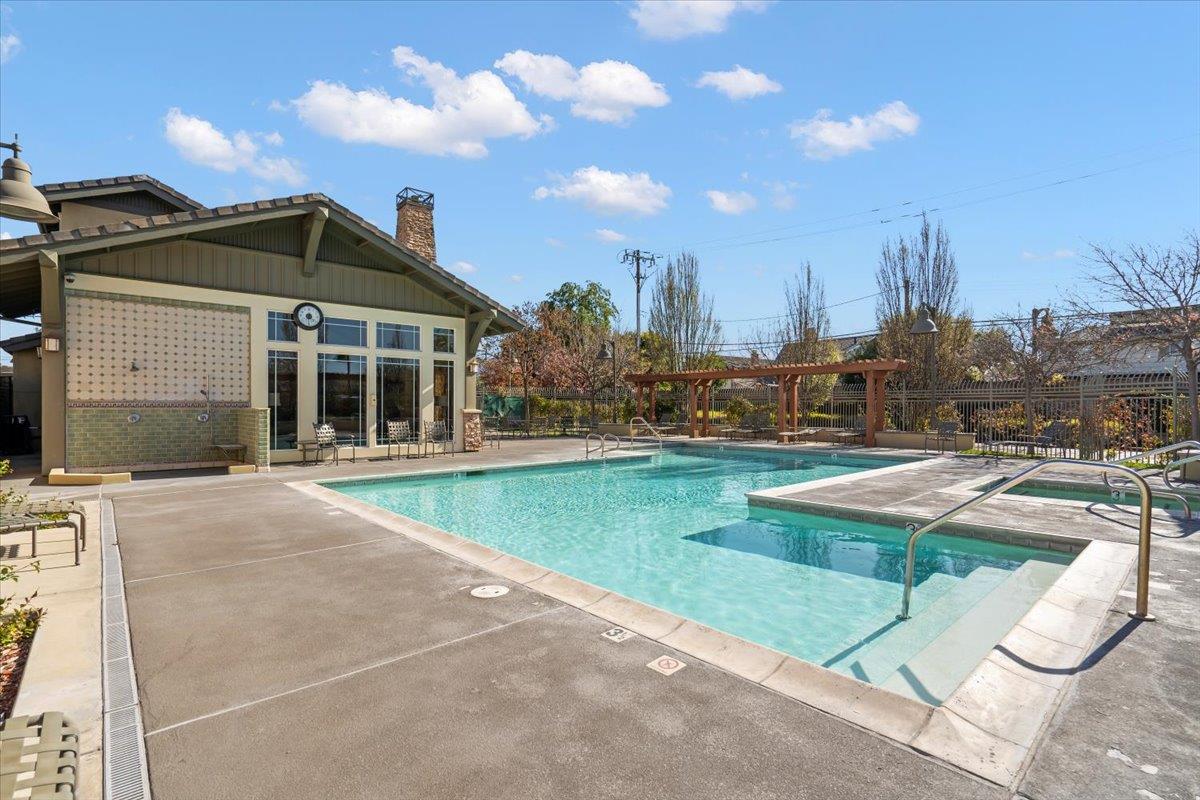 2881 Meridian AVE 359