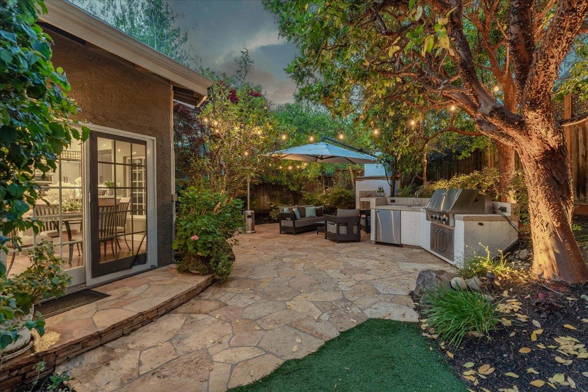 112 Johnson HOLW