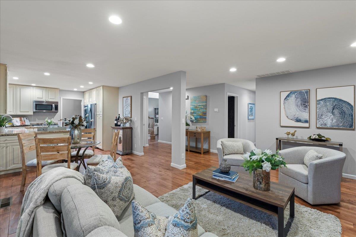 112 Mozart Avenue