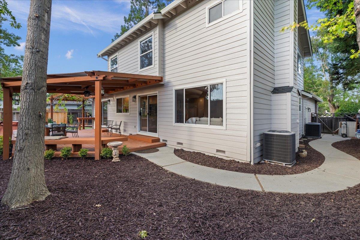 112 Mozart Avenue