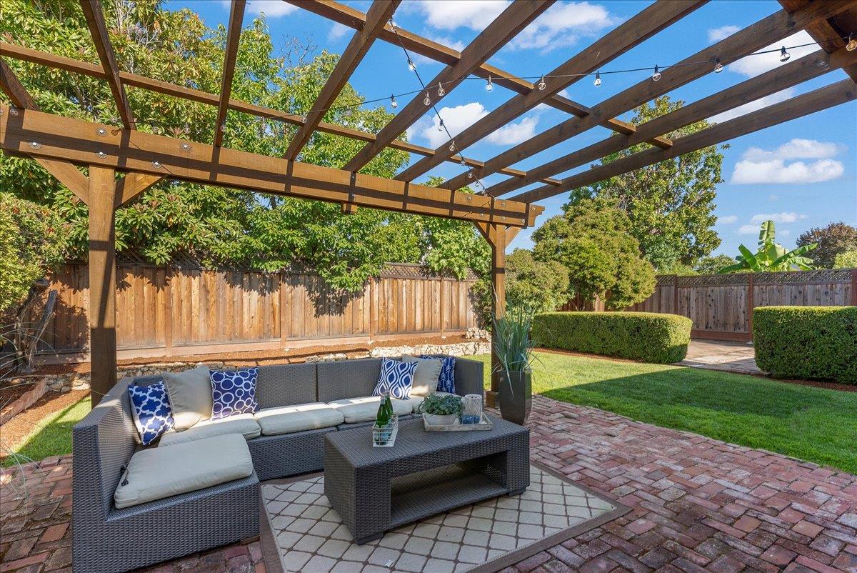 5342 Rucker Drive