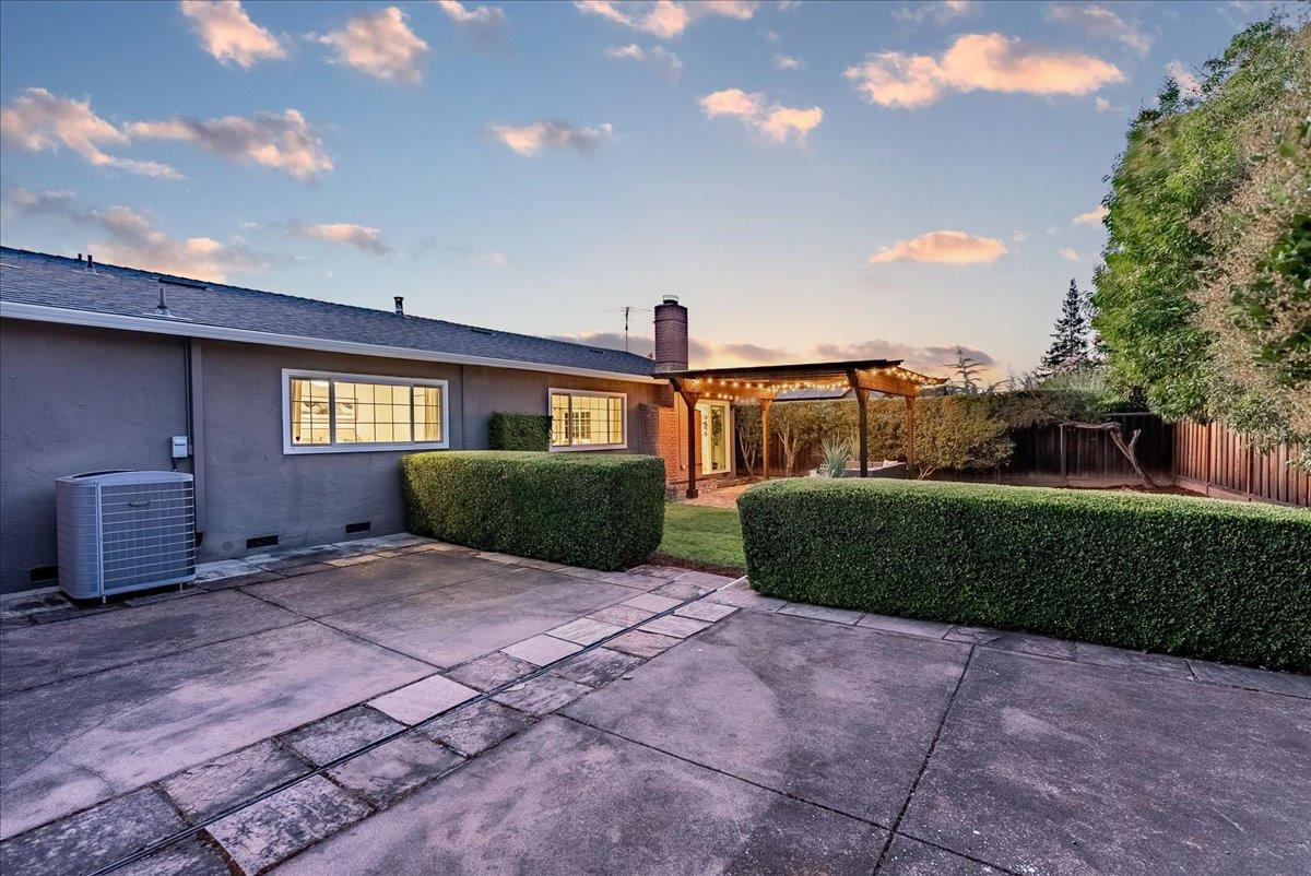 5342 Rucker Drive