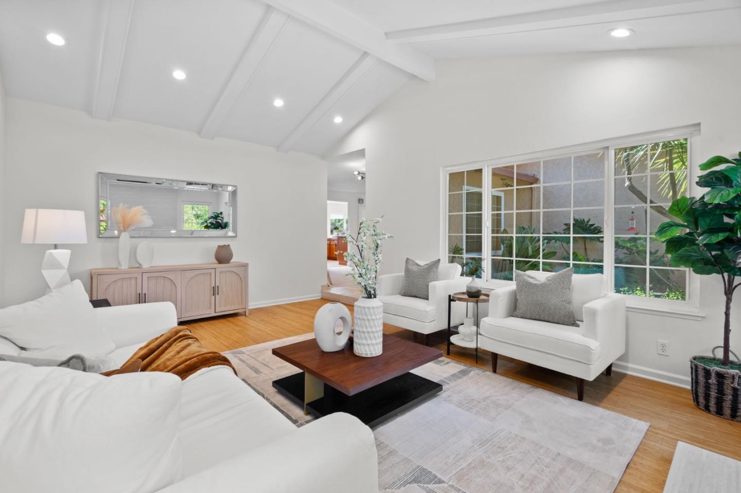 13446 Alvarado Court