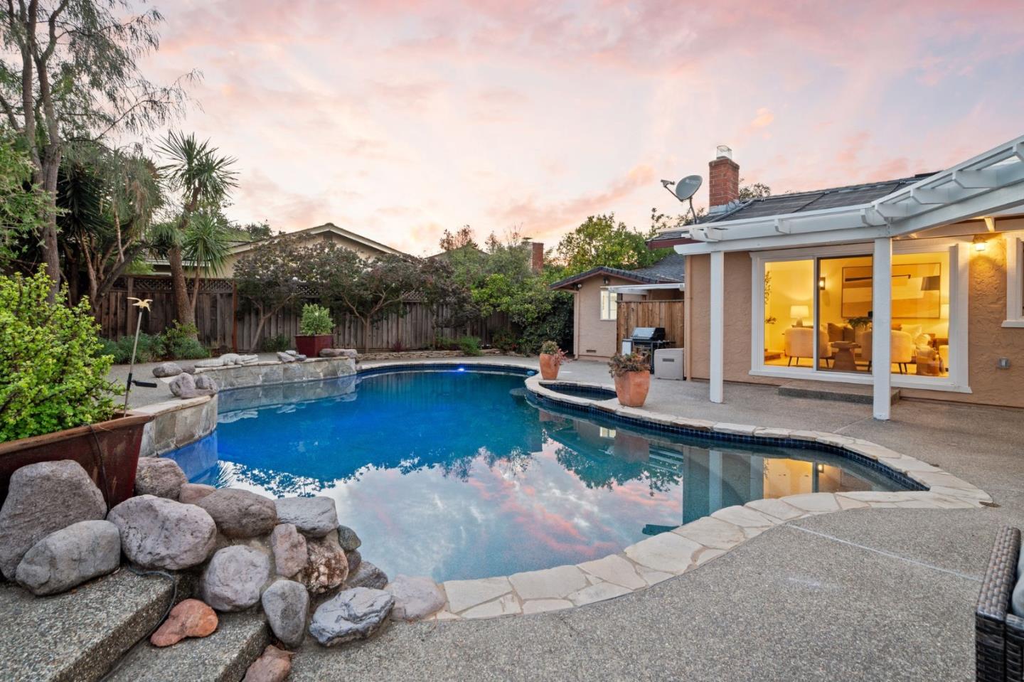 13446 Alvarado Court