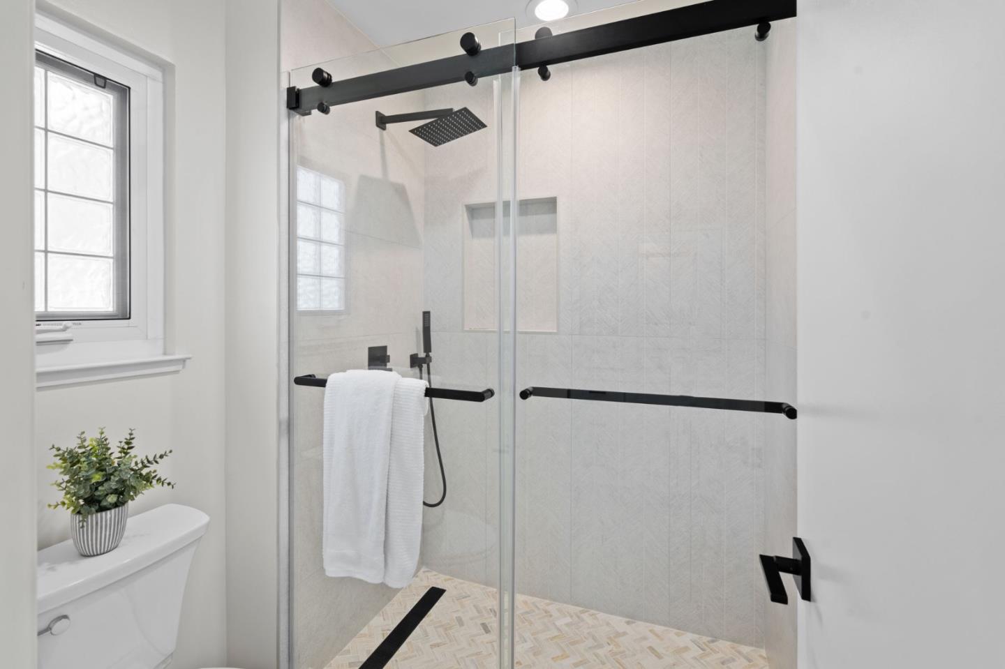 13446 Alvarado Court